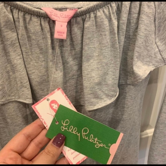 Lilly Pulitzer Heather Grey Augustus Top! Size S - Picture 3 of 5